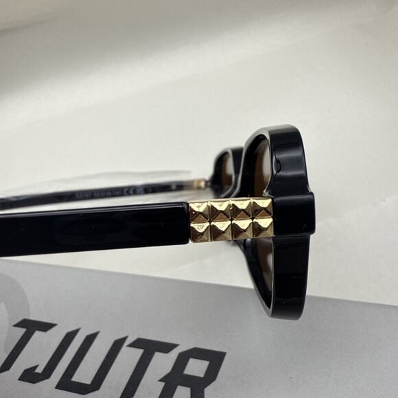 Trendy Small Rectangle Sunglasses for Women Men, Retro Vintage 90s Style *READ.. - Picture 8 of 13